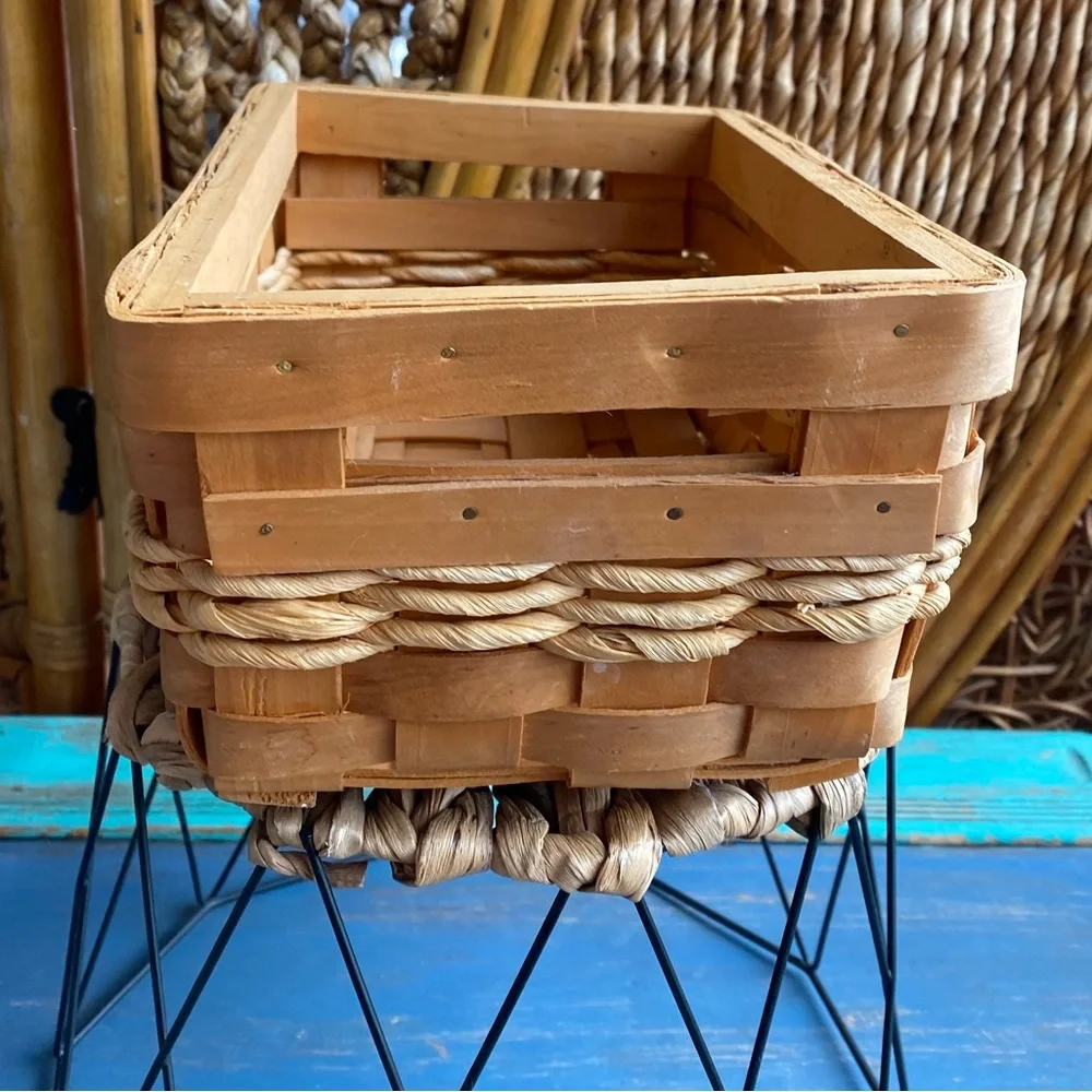 Natural Woven Storage Decretive Basket